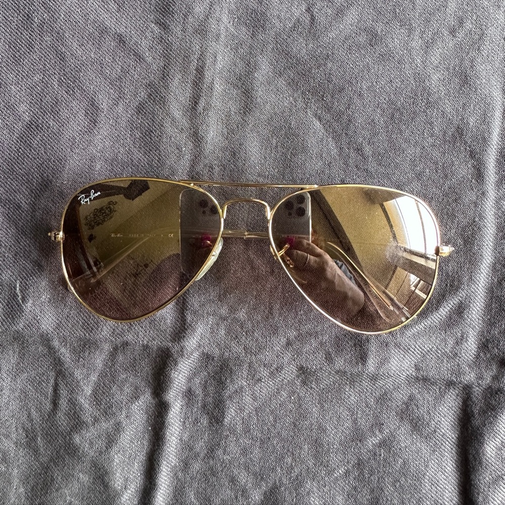 Ray ban aviator sunglasses